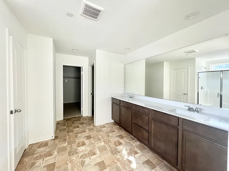 8429 Anthony St — Photo 12