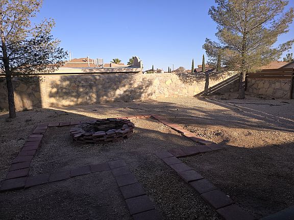 4th image of 4008 Tierra Morena Dr