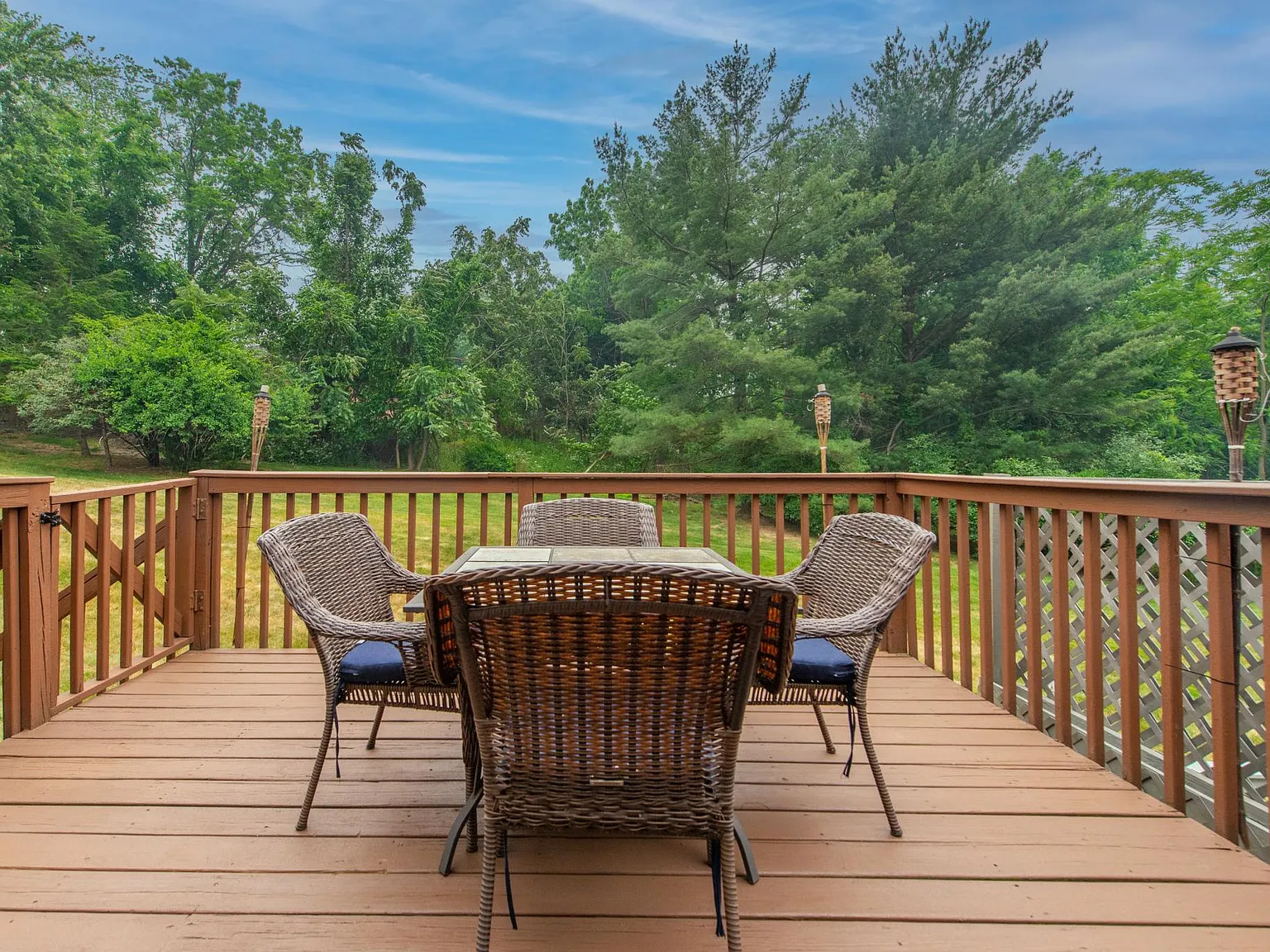 4 bed, 2.5 bath, $4,250 — Photo 4