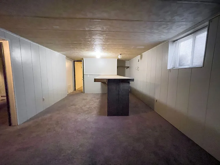 1425 W Gilbert St — Photo 12