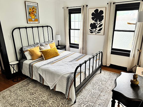 5th image of 5514 Paseo Blvd #2