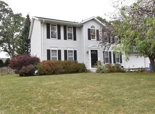 716 Terrace Ridge Dr, Cottage Grove, WI 53527