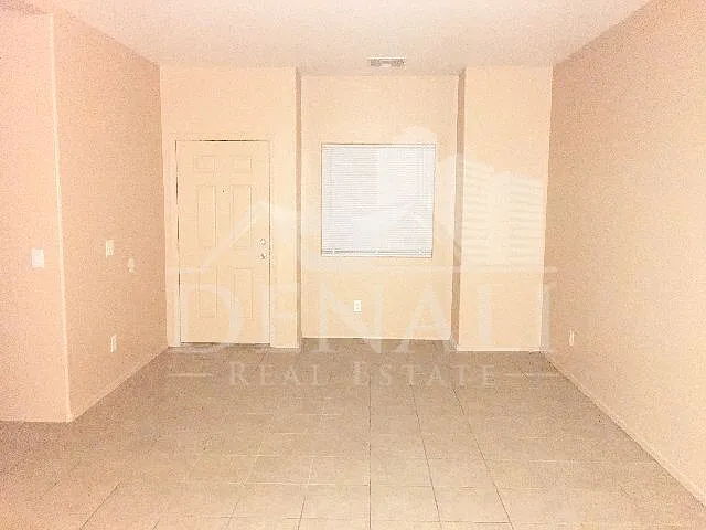 3 bed, 2.0 bath, 1157 sqft, $1,500 — Photo 3