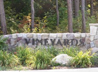 3264 Vineyard Ct #3, Petoskey, MI 49770