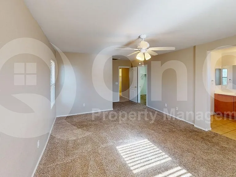 3915 E Kent Ave — Photo 8