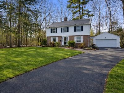 46 Puritan Cir, Springfield, MA, 01119