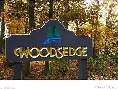 40 Woodsedge Drive #3B, Newington, CT, 06111