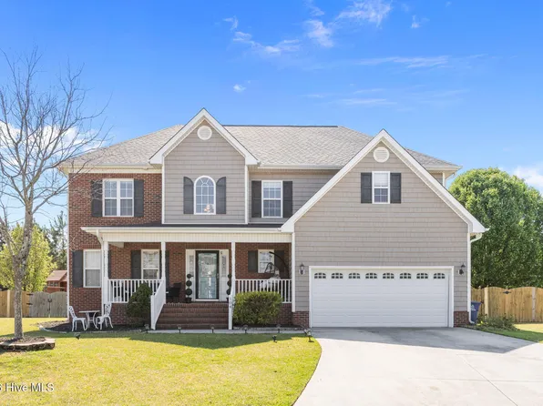 104 Autumn Cove Court, Jacksonville, NC 28546