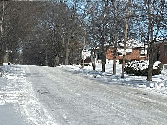 5th image of 5666 Pernod Ave