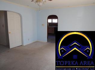 612 NE Chester Ave, Topeka, KS 66616