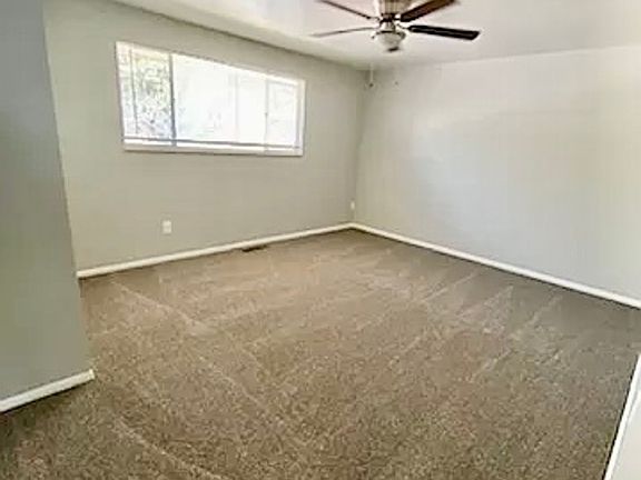 4th image of 1201-1221 Delaware Dr #1209