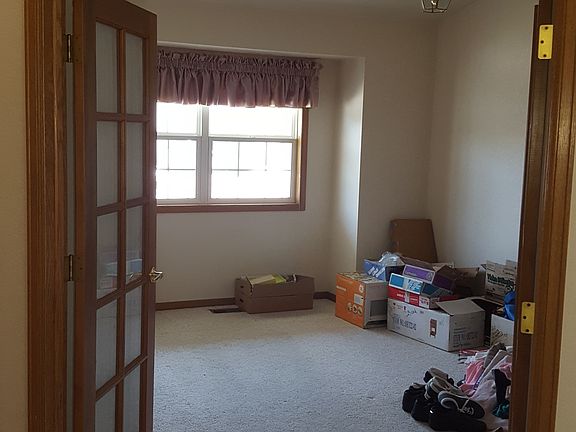 2nd bedroom or study