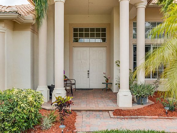 4th image of 11847 Osprey Pointe Cir