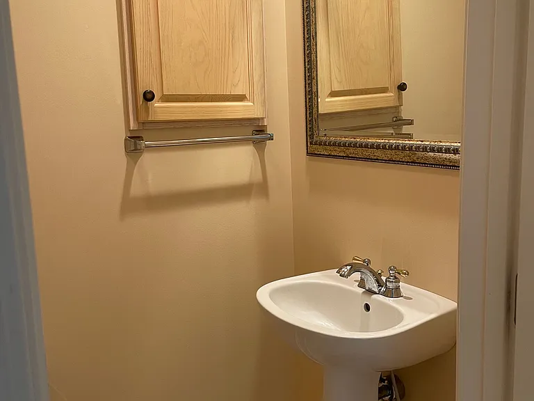 119 Chestnut St #101 — Photo 13