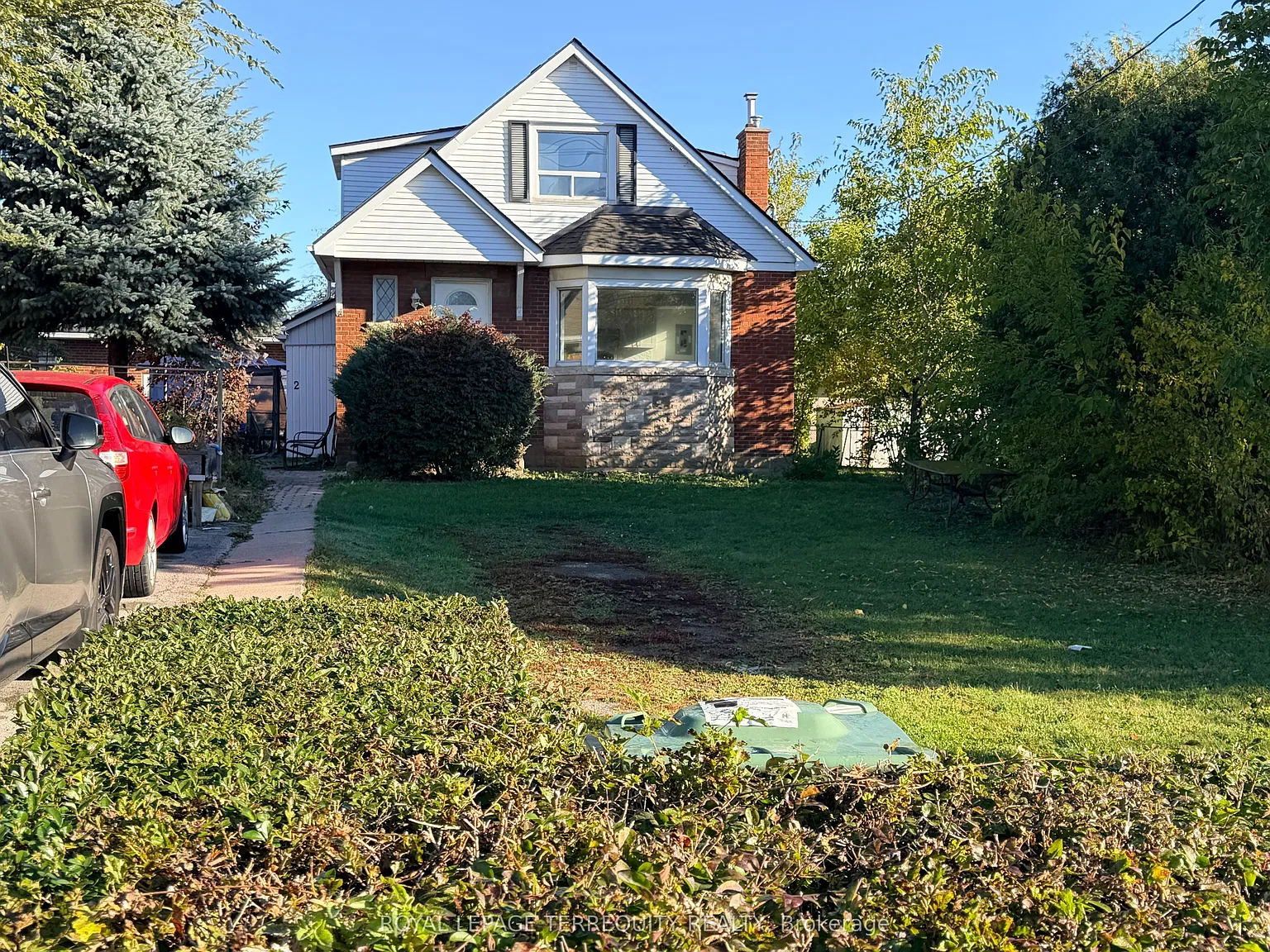 3 bed, $2,350 — Photo 2