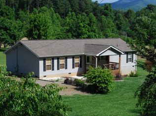 1562 Robinson Rd, Andrews, NC 28901