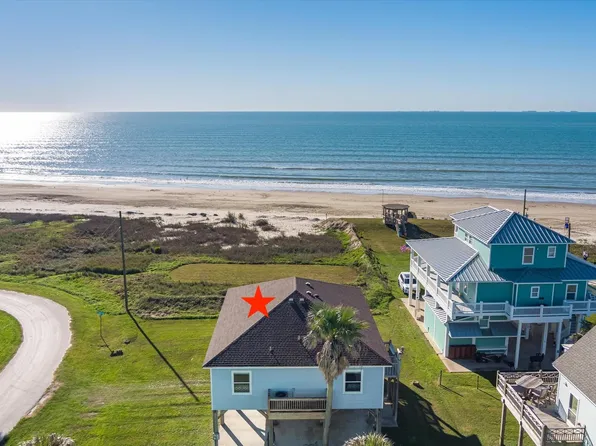 929 Bahama Dr, Crystal Beach, TX 77650