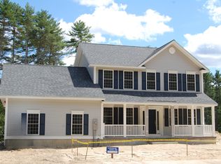 122 South Road, Londonderry, NH 03053