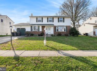 32 Cordele Rd, Newark, DE 19711