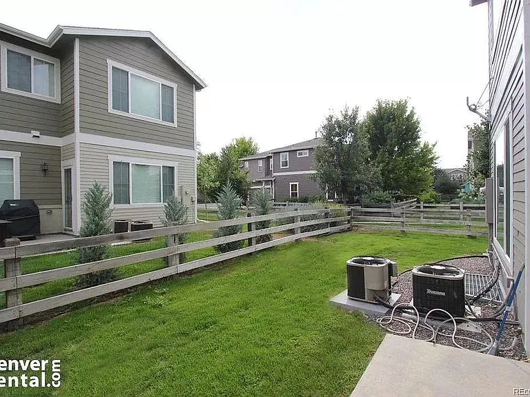 11864 E Maplewood Ave — Photo 15