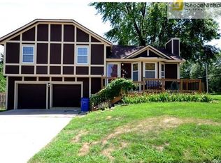 1591 W Prairie Ter, Olathe, KS 66061