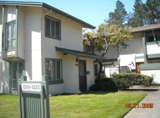 1211 Terra Nova Blvd, Pacifica, CA 94044