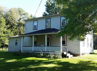 6607 Silica Rd, Youngstown, OH 44515