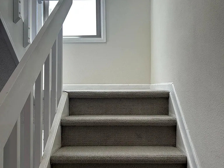 Stairs (up) to master and loft