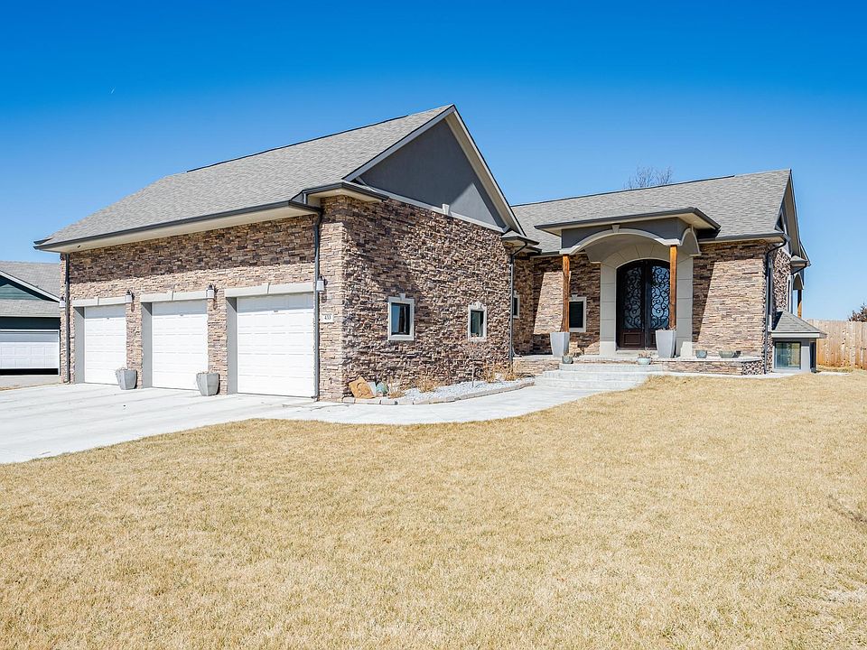 1st image of 433 Aurora Ct