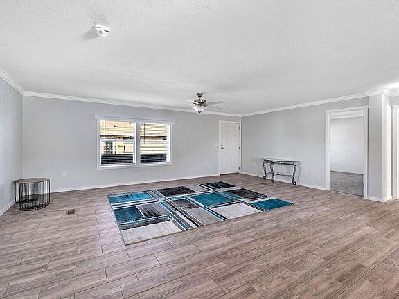 5th image of 203 N 10th St