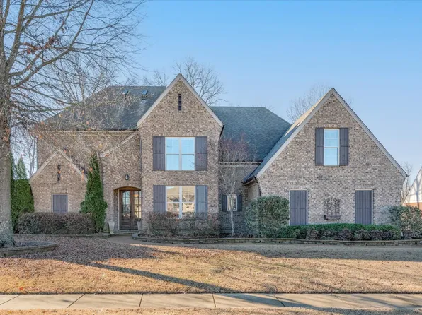 325 Cotton Trail Dr, Rossville, TN 38066