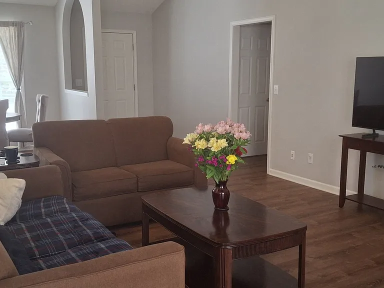 500 Lake Lennox Dr — Photo 13