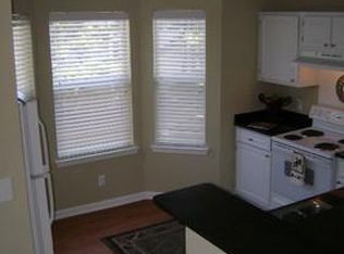 8800 Pinnacle Cross Dr APT 2G, Huntersville, NC 28078