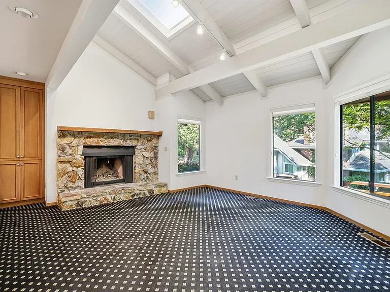 2561 Rolling Hills Ct — Photo 15