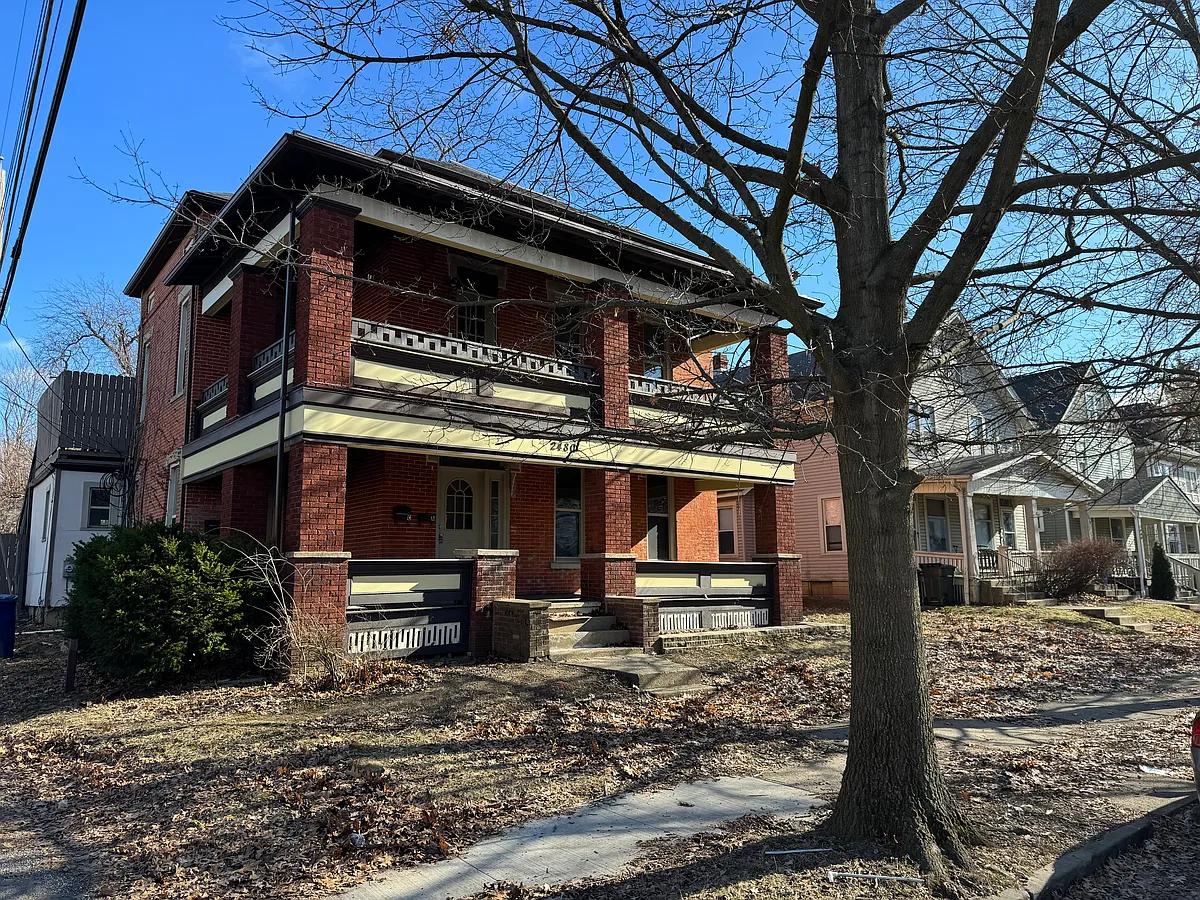 Building Photo - 2480 Findley Ave #D