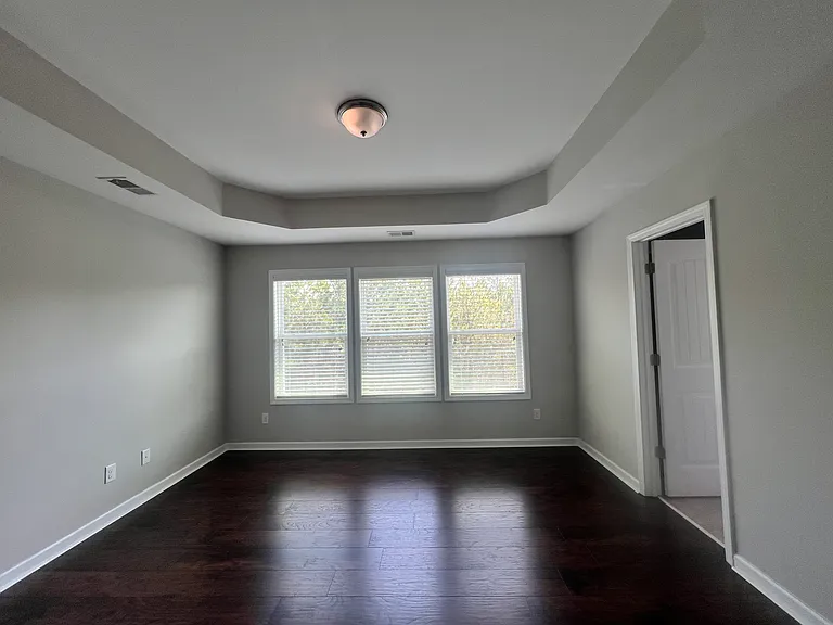 701 Sunset Park Dr — Photo 21