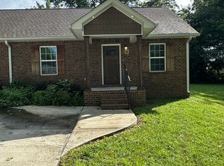 905 Woodland Ave #B, Shelbyville, TN 37160