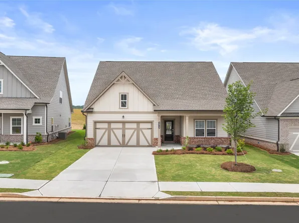 2815 Freshwater Ct, Gainesville, GA 30507