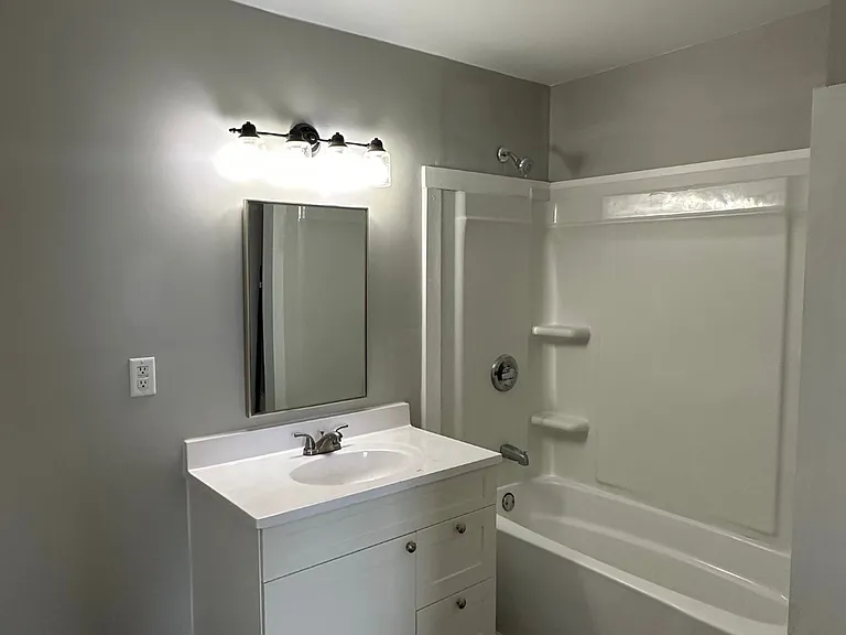 603 Chestnut St — Photo 2
