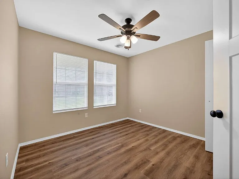 152 Ruby Ln — Photo 5