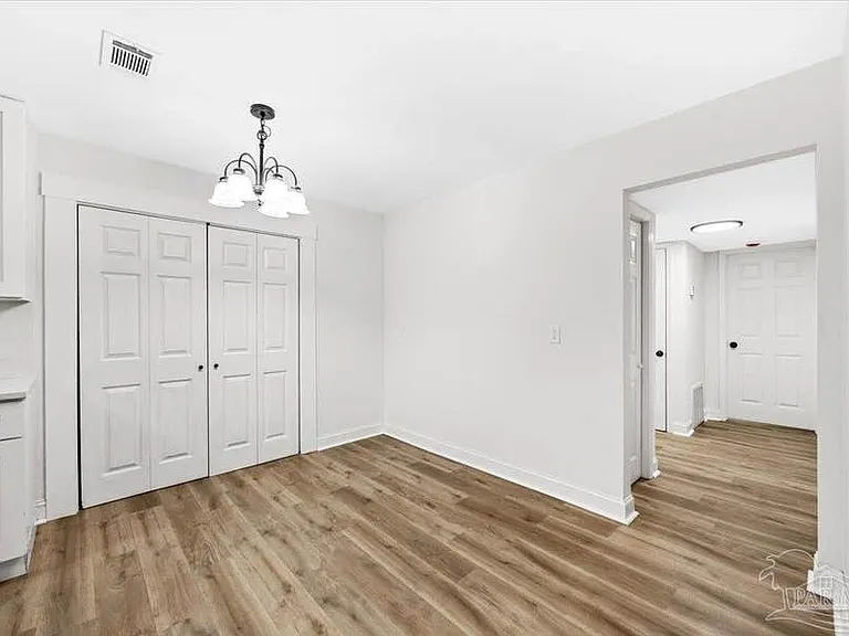 5149 Crestwood Rd #A — Photo 9