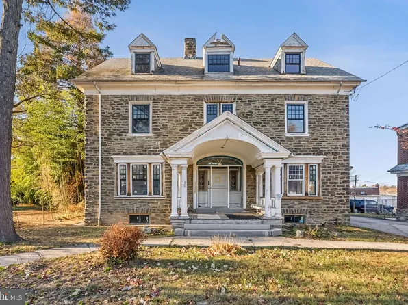 329 E Wister St, Philadelphia, PA 19144