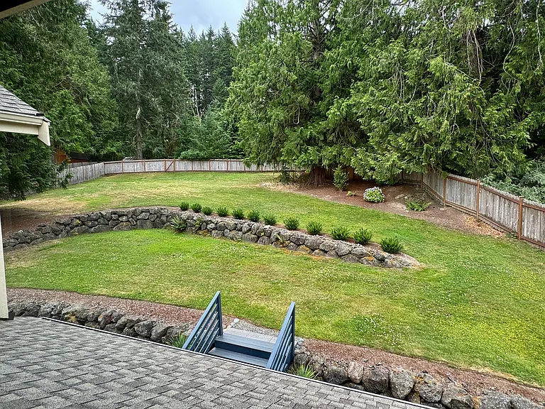 5726 Solana Ln NE — Photo 38