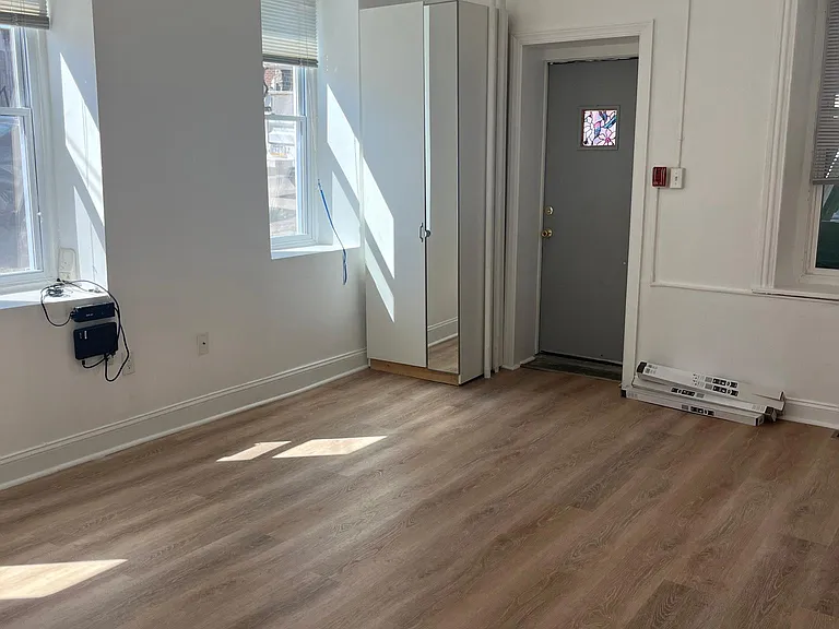 4078 Pechin St #1R — Photo 6