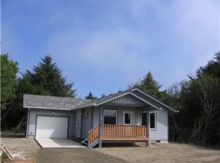 188 N Oar Loop NW, Ocean Shores, WA 98569