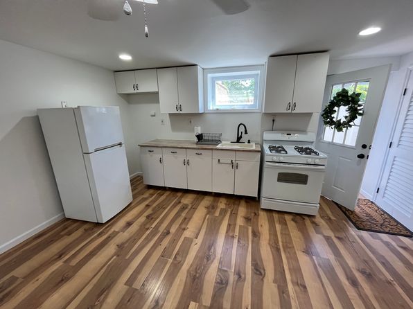 66 Prospect Rd, Centerport, NY