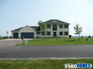 7364 30th Ave, Atkins, IA 52206