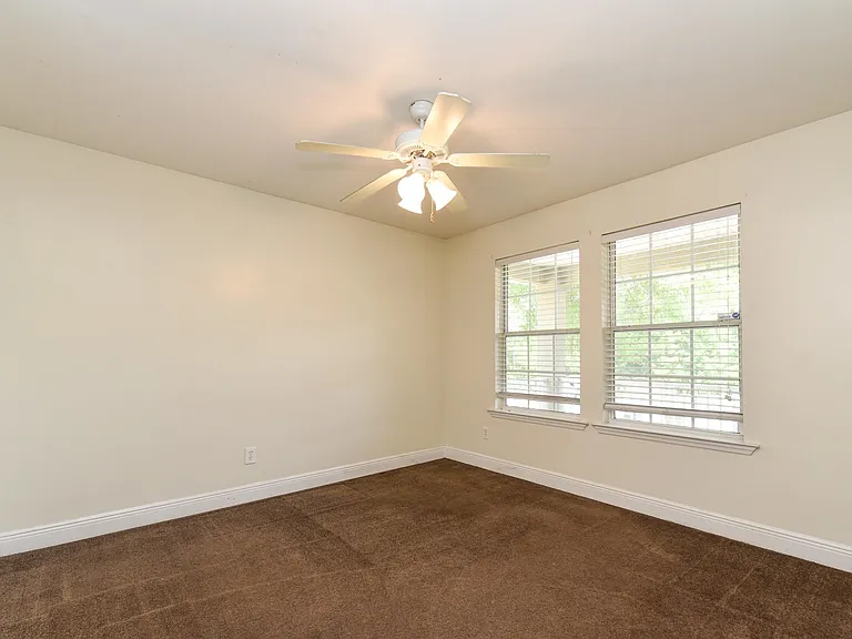 5309 Moonbeam Trl — Photo 12