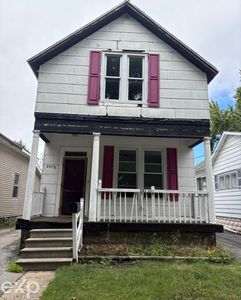 201.5 N Warner St, Bay City, MI, 48706