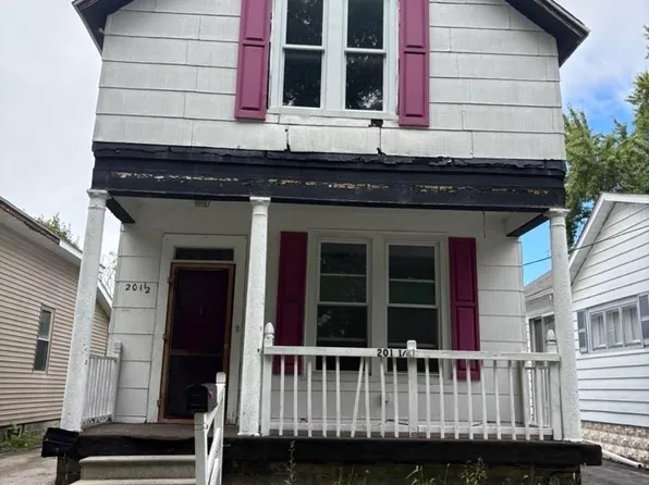 201.5 N Warner St, Bay City, MI 48706